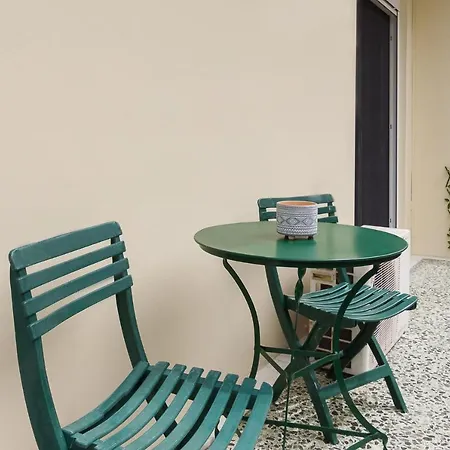 Studio In Pagkrati * Athens